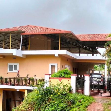 Holidayincoorg Orchid Villa Madikeri Bagian luar foto